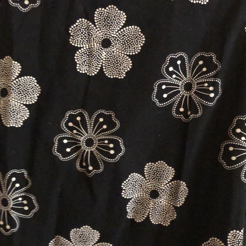 Scrub Top - Picture 3 of 7